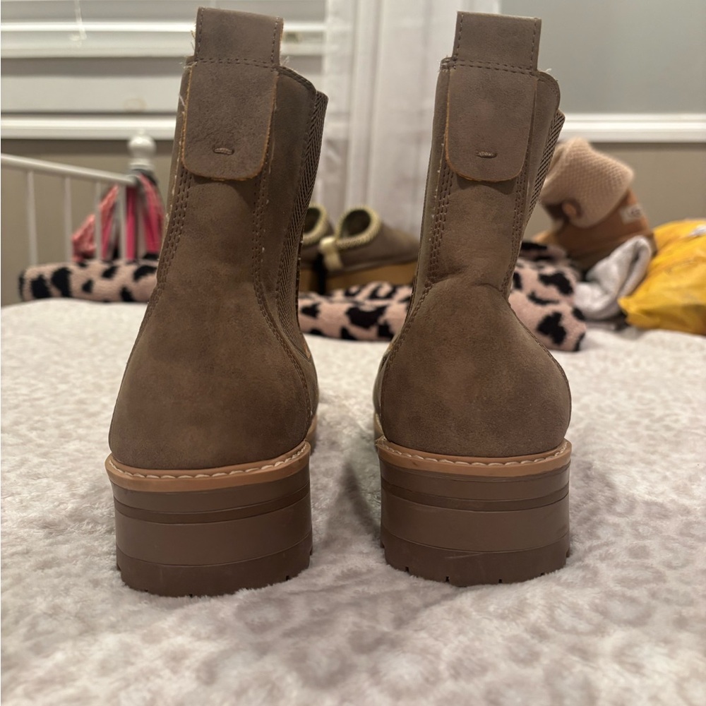 Buckle boots - Picture 4 of 7